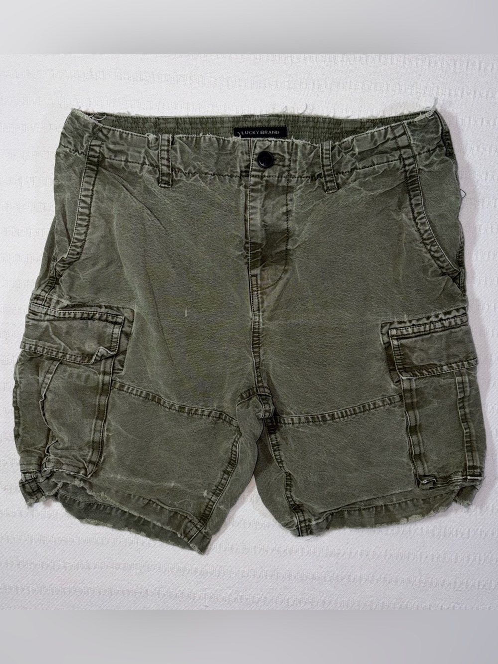 Lucky Brand Mens Y2K Distressed Utility Cargo Shorts Size 30 Green Baggy